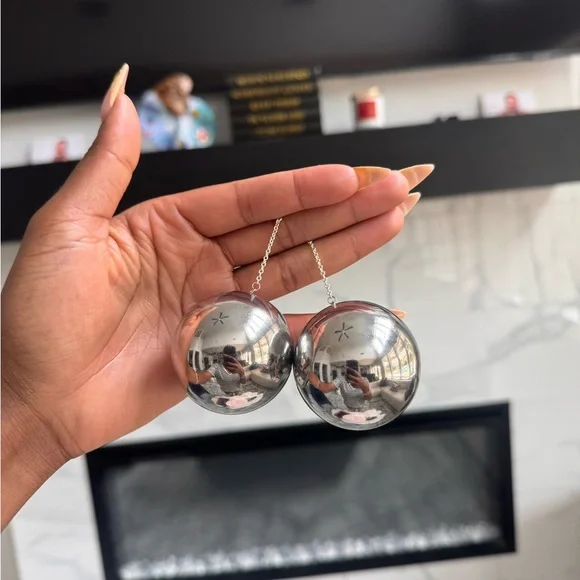 Simon Miller DISCO DROP EARRING IN SILVER - Picture 6 of 6